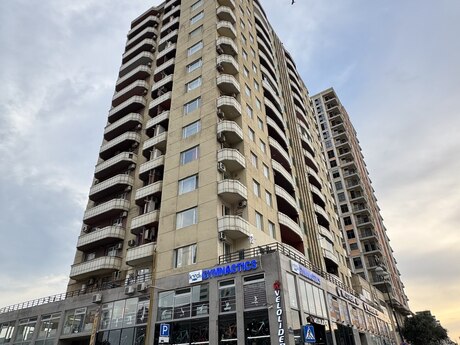 3-комн. новостройка - м. Шах Исмаил Хатаи - 123 м²
