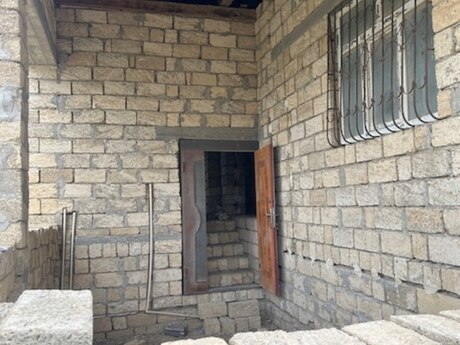 3 otaqlı həyət evi/bağ evi - Qobu q. - 100 m²