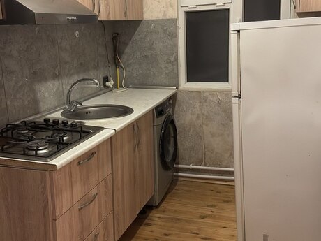 2 otaqlı həyət evi/bağ evi - 20-ci sahə q. - 60 m²