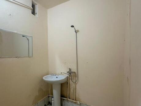 2 otaqlı köhnə tikili - Yeni Günəşli q. - 60 m²