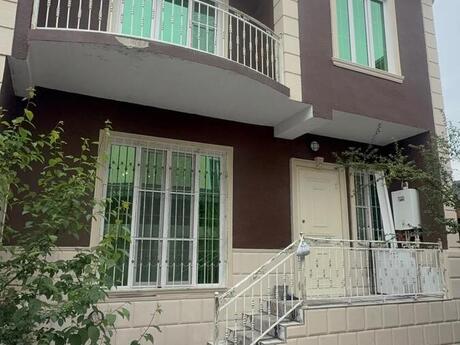 5 otaqlı həyət evi/bağ evi - Quba - 240 m²