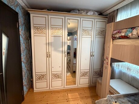 2 otaqlı köhnə tikili - 8-ci kilometr q. - 50 m²