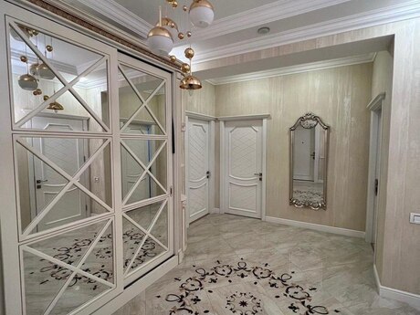 3 otaqlı yeni tikili - Binəqədi r. - 112 m²