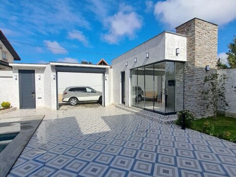 5 otaqlı həyət evi/bağ evi - Mərdəkan q. - 230 m²