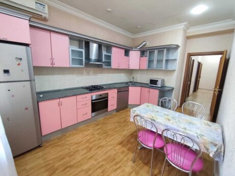 2 otaqlı yeni tikili - Nizami m. - 100 m²