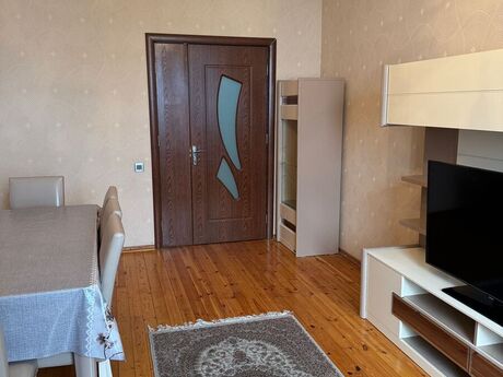 3 otaqlı yeni tikili - İnşaatçılar m. - 120 m²