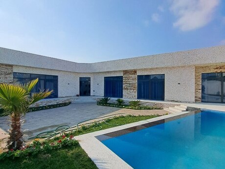 5 otaqlı həyət evi/bağ evi - Mərdəkan q. - 186 m²