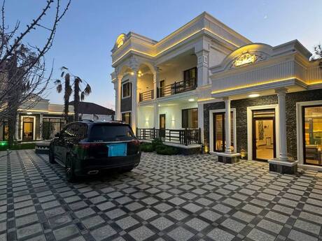 6 otaqlı həyət evi/bağ evi - Şüvəlan q. - 350 m²