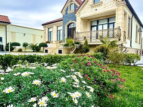 5 otaqlı həyət evi/bağ evi - Mərdəkan q. - 175 m²