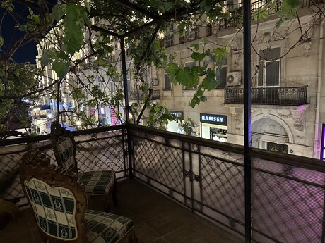 2 otaqlı köhnə tikili - Sahil m. - 50 m²