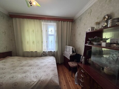 3-комн. вторичка - пос. Бакиханова - 80 м²