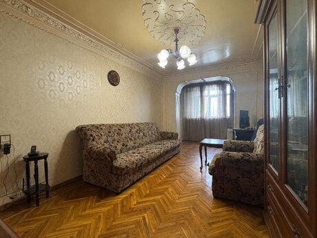 2 otaqlı köhnə tikili - Nərimanov r. - 52 m²