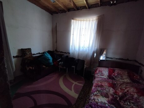 5 otaqlı həyət evi/bağ evi - Zığ q. - 100 m²