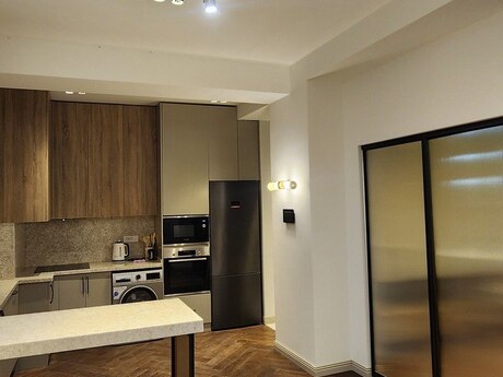 2 otaqlı yeni tikili - Ağ şəhər q. - 65 m²