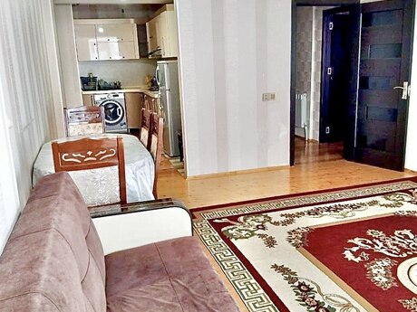 2-комн. новостройка - м. Кара Караев - 70 м²