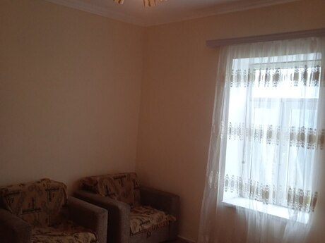 2 otaqlı həyət evi/bağ evi - Əmircan q. - 55 m²