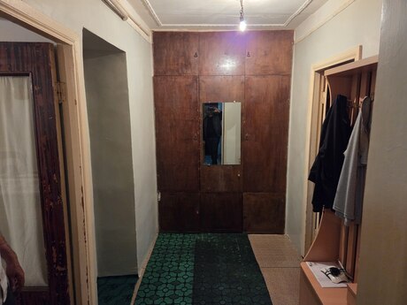 2 otaqlı köhnə tikili - Bakıxanov q. - 58 m²
