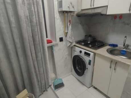 2 otaqlı köhnə tikili - Böyükşor q. - 65 m²