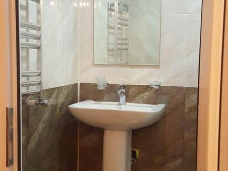 3 otaqlı köhnə tikili - Gənclik m. - 85 m²
