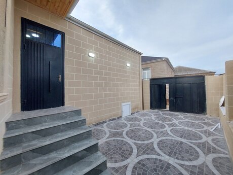 4 otaqlı həyət evi/bağ evi - Binə q. - 100 m²
