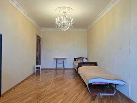 3 otaqlı köhnə tikili - Xırdalan - 90 m²