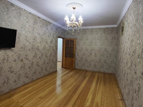 2 otaqlı köhnə tikili - Xətai r. - 60 m²