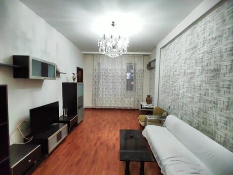 3 otaqlı yeni tikili - 8 Noyabr m. - 88 m²