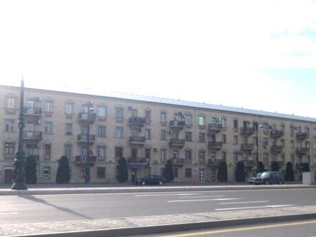 3 otaqlı köhnə tikili - Nəriman Nərimanov m. - 54 m²