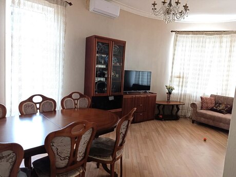 3 otaqlı köhnə tikili - Nəriman Nərimanov m. - 54 m²