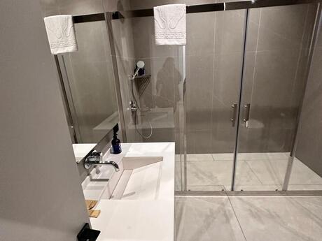 2 otaqlı yeni tikili - Sea Breeze q. - 90 m²