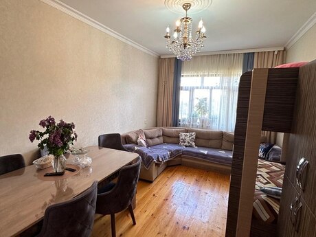 2 otaqlı köhnə tikili - Yeni Günəşli q. - 55 m²