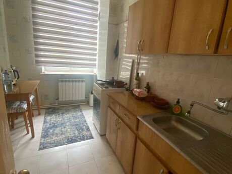 2 otaqlı köhnə tikili - İçəri Şəhər m. - 60 m²