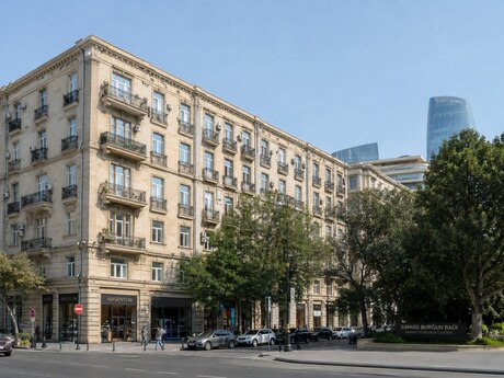 3 otaqlı köhnə tikili - 28 May m. - 72 m²