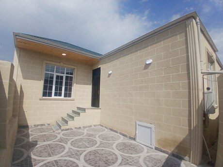 4 otaqlı həyət evi/bağ evi - Binə q. - 130 m²