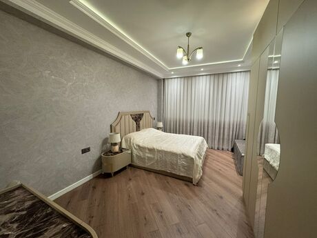 3 otaqlı yeni tikili - Ağ şəhər q. - 130 m²