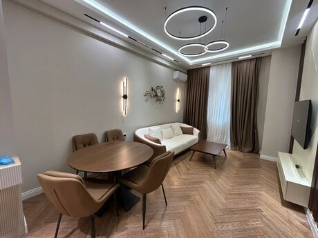 2 otaqlı yeni tikili - Elmlər Akademiyası m. - 73 m²