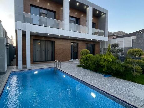 4 otaqlı həyət evi/bağ evi - Mərdəkan q. - 200 m²