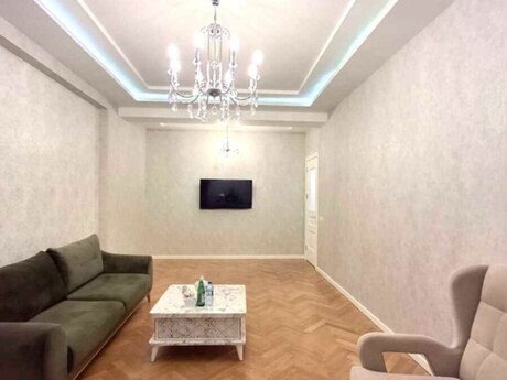 3 otaqlı yeni tikili - Nəsimi r. - 124 m²