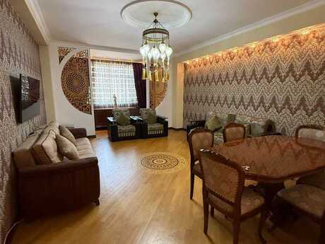 4 otaqlı yeni tikili - Nəsimi r. - 210 m²