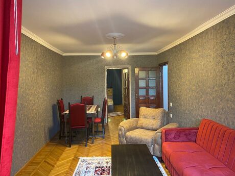 2 otaqlı köhnə tikili - Elmlər Akademiyası m. - 60 m²