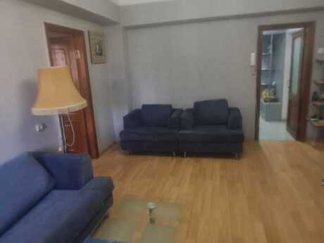 3 otaqlı köhnə tikili - 28 May m. - 72 m²