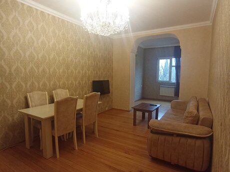 3 otaqlı yeni tikili - Nəsimi r. - 76 m²