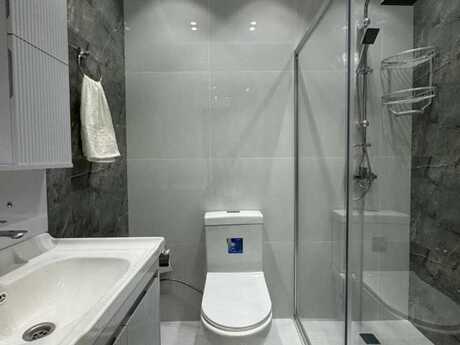 3 otaqlı köhnə tikili - Memar Əcəmi m. - 83 m²