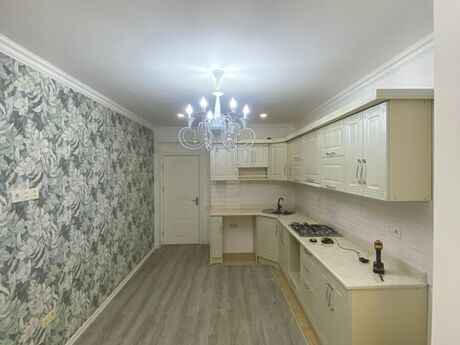 1 otaqlı yeni tikili - İnşaatçılar m. - 63 m²