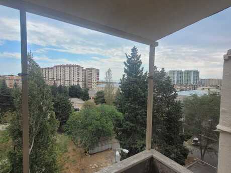 1 otaqlı köhnə tikili - Həzi Aslanov q. - 42 m²