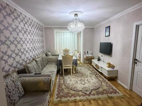 4 otaqlı köhnə tikili - Qara Qarayev m. - 84 m²