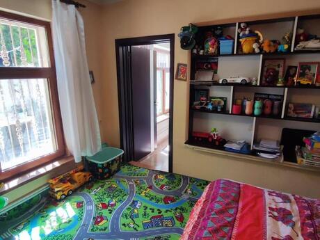 3 otaqlı həyət evi/bağ evi - Qara Qarayev m. - 120 m²
