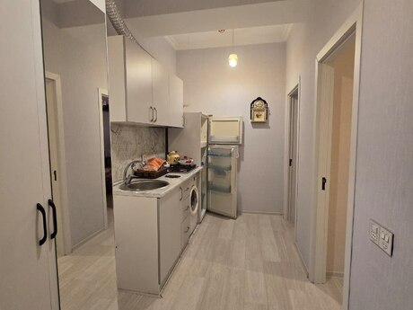 2 otaqlı yeni tikili - 28 May m. - 60 m²