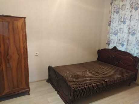 2 otaqlı köhnə tikili - Bakıxanov q. - 50 m²