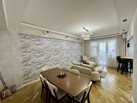 4-комн. новостройка - м. Ази Асланов - 155 м²